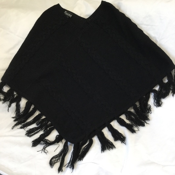 NY Collection Cape - Picture 2 of 4